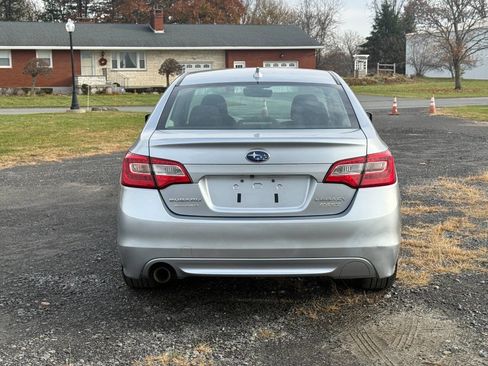 Used 2017 Subaru Legacy 2.5i Premium image 6