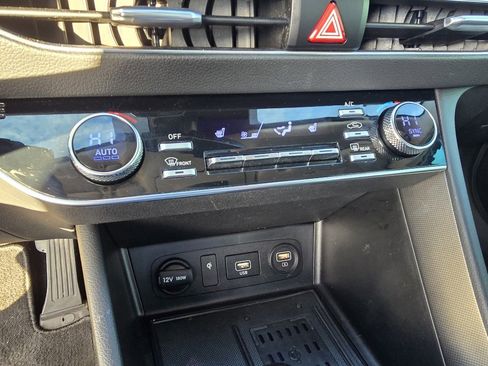 Used 2022 Hyundai Sonata SEL w/ Convenience Package image 19