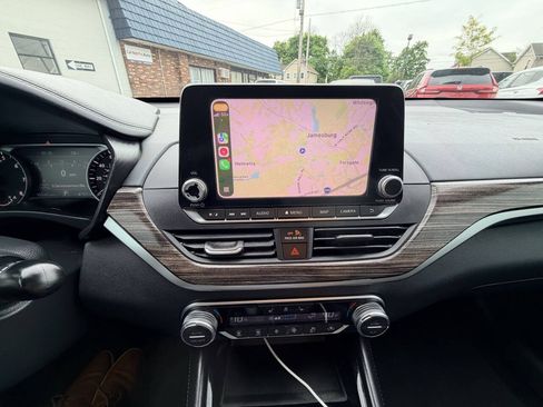 Used 2020 Nissan Altima 2.5 SL FWD image 36