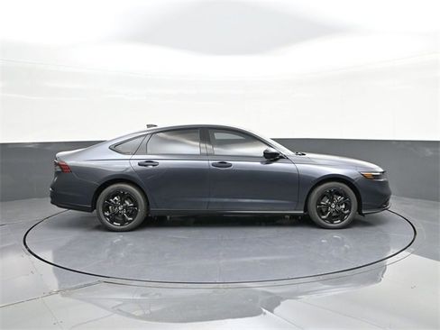 New 2025 Honda Accord SE image 21