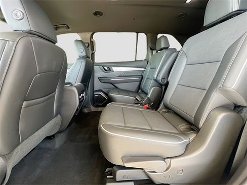 New 2026 Buick Enclave Preferred w/ Power Package image 17