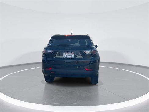 Certified 2022 Jeep Compass Trailhawk w/ Trailhawk Elite Group image 7