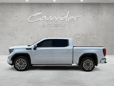 Used 2026 GMC Sierra 1500 Denali Ultimate AWD/4WD image 13