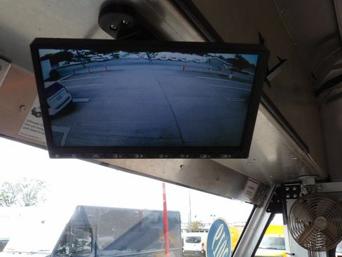 Used 2019 Ford E-450 and Econoline 450 Super Duty image 21