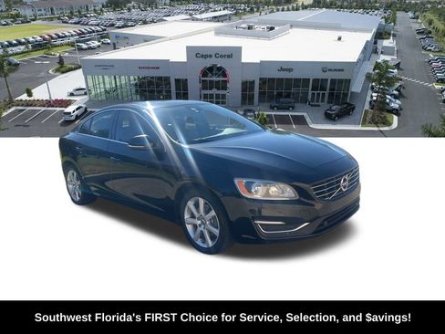Used 2016 Volvo S60 T5 Premier w/ Convenience Package image 5