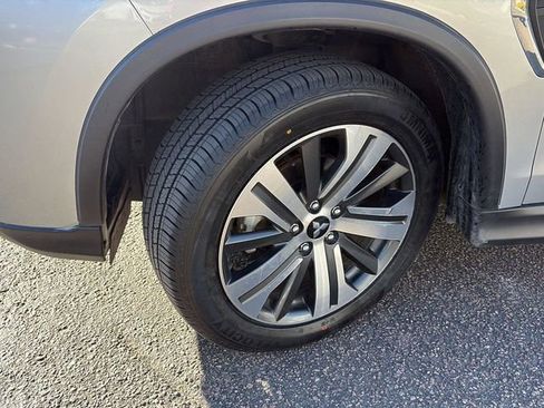 Used 2024 Mitsubishi Outlander Sport AWD image 8