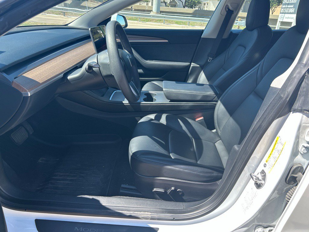 Used 2023 Tesla Model 3 Standard Range RWD image 13