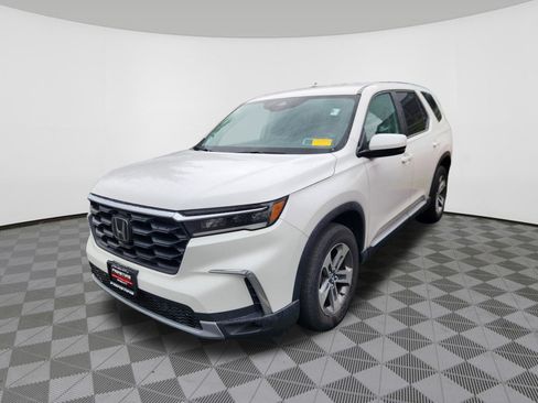 Used 2023 Honda Pilot EX-L image 2