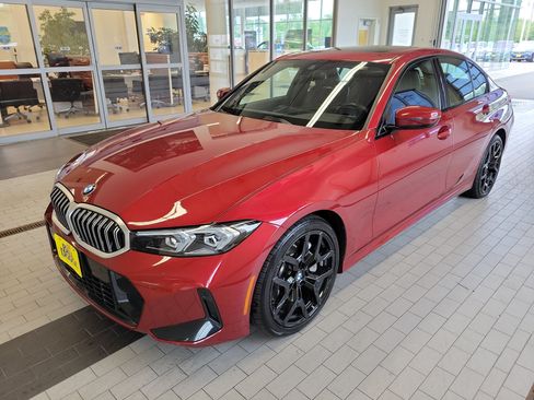 Used 2026 BMW 330i xDrive Sedan w/ M Sport Package AWD/4WD image 1