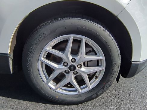 Certified 2023 Ford Edge SEL image 11