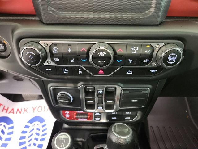 Used 2021 Jeep Wrangler Unlimited Rubicon w/ LED Lighting Group AWD/4WD image 18