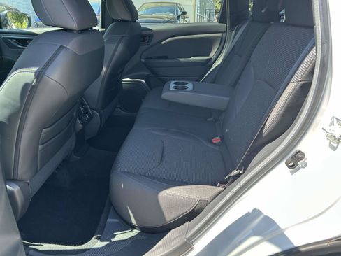 Used 2026 Subaru Forester Premium AWD/4WD image 12