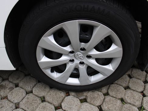 Certified 2024 Toyota Corolla LE image 12