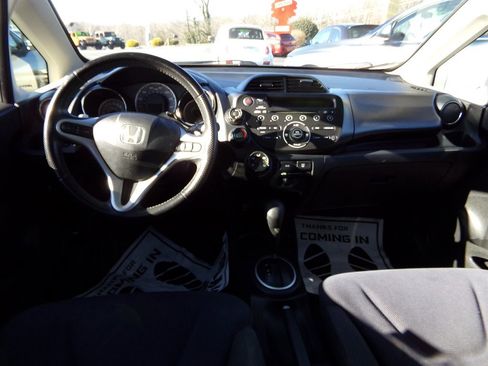 Used 2013 Honda Fit Sport image 5