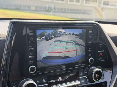 Used 2021 Toyota Highlander XSE