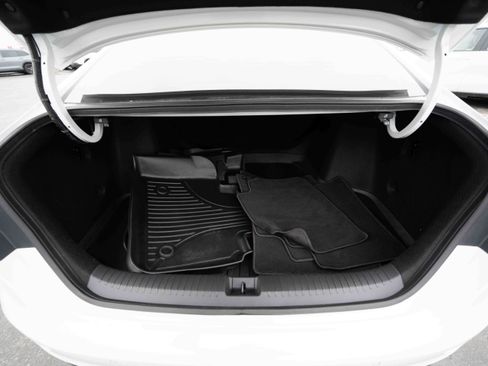 Used 2024 Honda Accord EX-L image 27