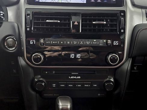Used 2023 Lexus GX 460 Premium w/ Premium Package AWD/4WD image 19