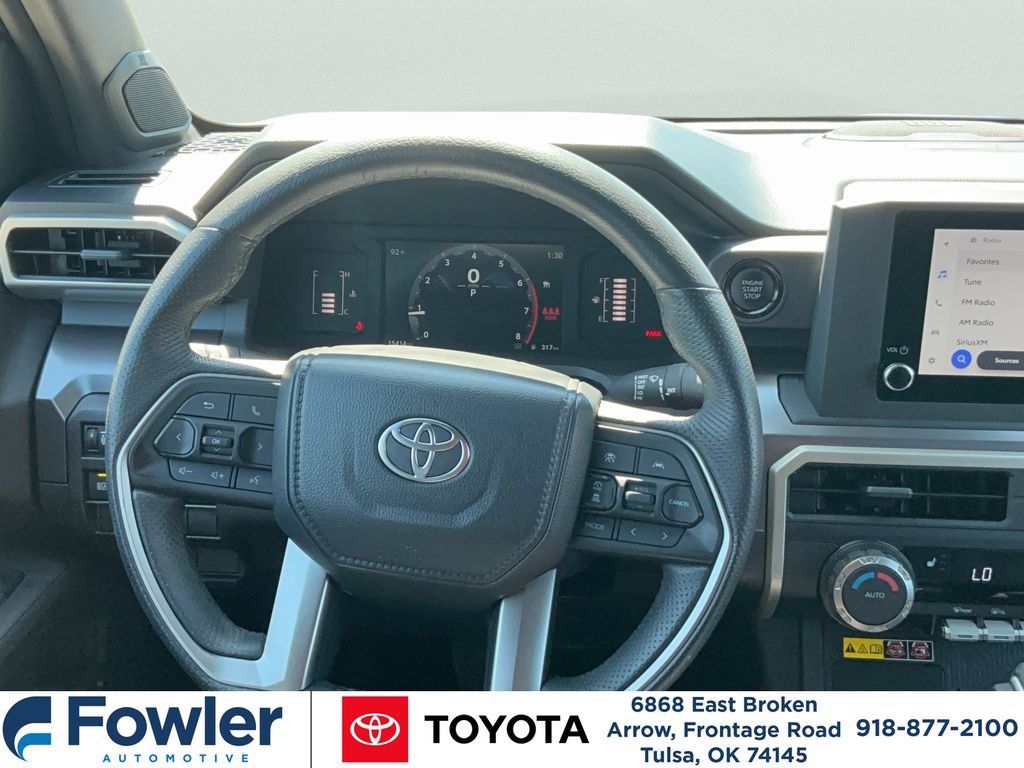 Certified 2025 Toyota Tacoma SR5 w/ SR5 Upgrade Package AWD/4WD image 12