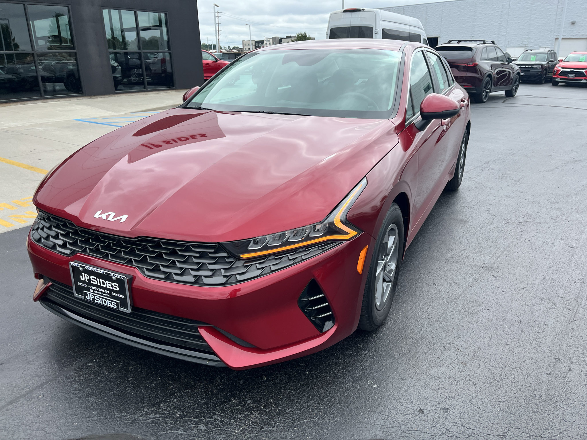 Used 2023 Kia K5 LXS FWD image 4