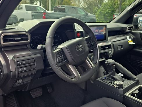 New 2026 Toyota Tacoma TRD Off-Road AWD/4WD image 13
