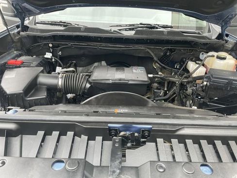 Used 2024 Chevrolet Silverado 2500 LT image 24