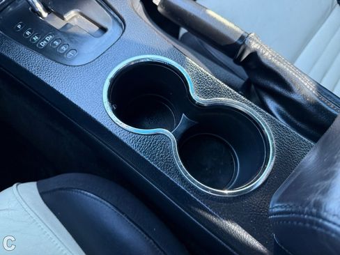 Used 2003 Ford Thunderbird Deluxe image 15