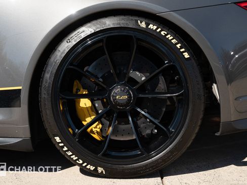 Used 2019 Porsche 911 GT3 image 9
