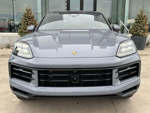 New 2026 Porsche Cayenne Coupe image 10