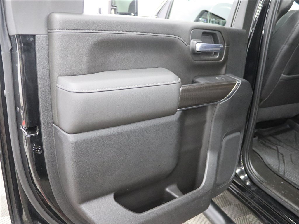 Used 2021 Chevrolet Silverado 2500 LTZ w/ Carhartt Edition AWD/4WD image 21