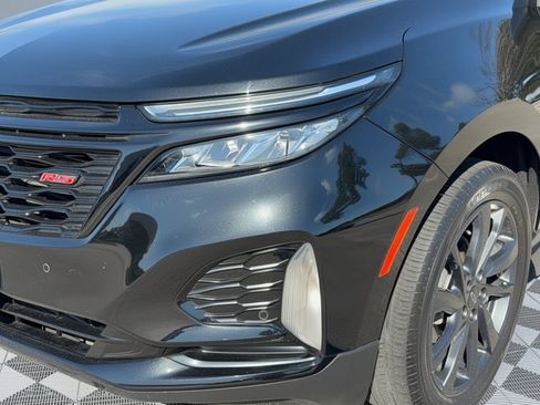 Certified 2024 Chevrolet Equinox RS FWD image 12