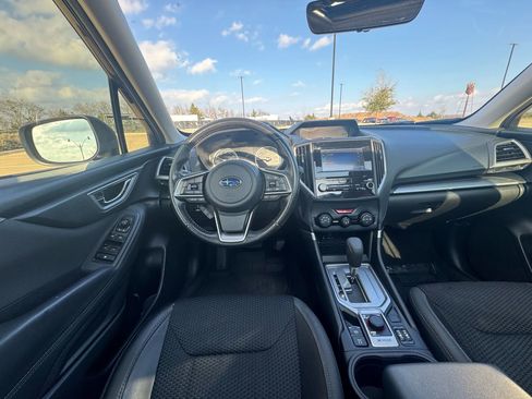 Used 2021 Subaru Forester Premium image 29