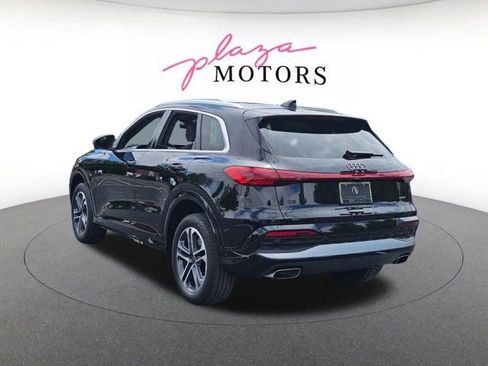 Used 2025 Audi Q5 Premium w/ Convenience Package AWD/4WD image 7