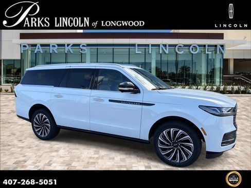 New 2026 Lincoln Navigator L Black Label AWD/4WD image 1