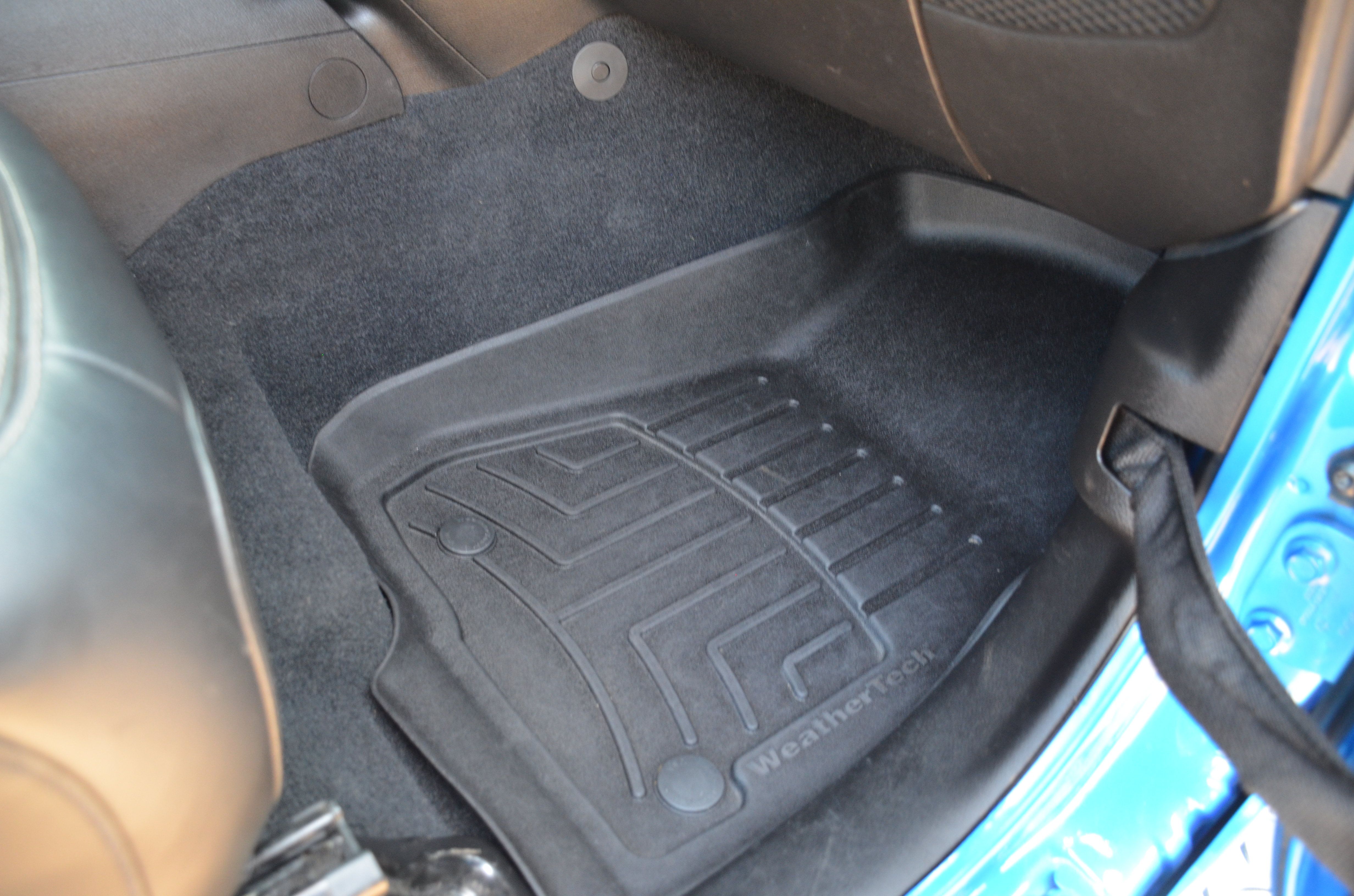 Used 2023 Jeep Gladiator Sport AWD/4WD image 35