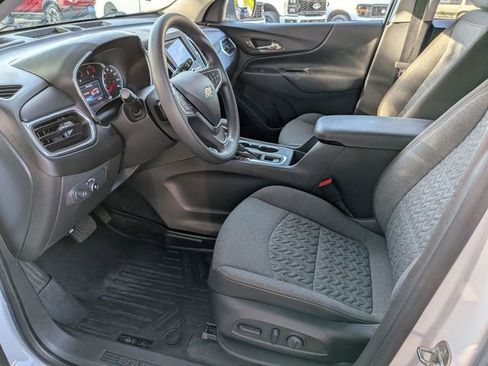 Used 2022 Chevrolet Equinox LT image 15