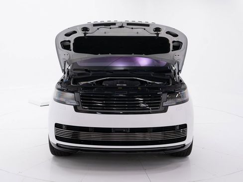 Used 2023 Land Rover Range Rover SV image 54