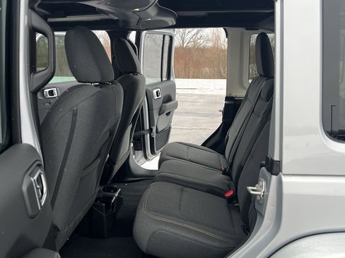 Used 2024 Jeep Wrangler Sahara w/ Technology Group image 36