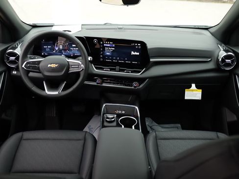 New 2026 Chevrolet Equinox LT w/ Convenience Package II image 22