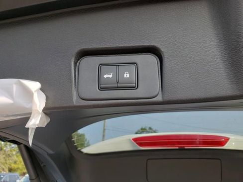 New 2026 Nissan Rogue SV image 10