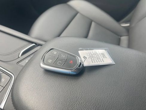 Used 2024 Cadillac XT5 Luxury AWD/4WD image 28