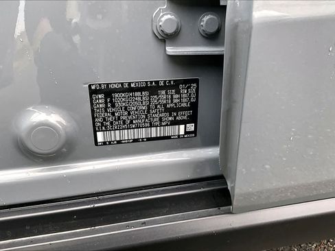 Used 2025 Honda HR-V Sport image 21