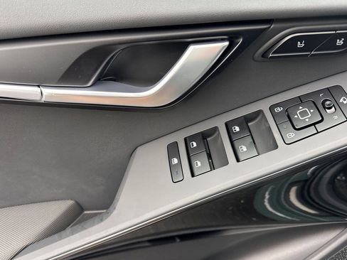 New 2026 Kia Niro Wave image 11