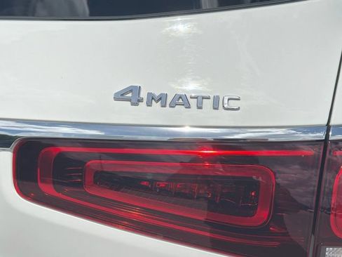 Used 2022 Mercedes-Benz GLS 450 4MATIC image 48