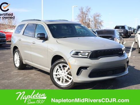 Certified 2025 Dodge Durango GT image 1