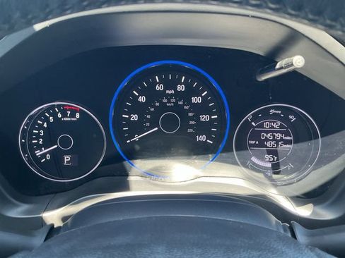 Used 2022 Honda HR-V Sport image 10