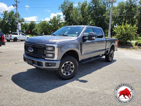 Certified 2023 Ford F250 Lariat w/ Lariat Ultimate Package AWD/4WD image 1
