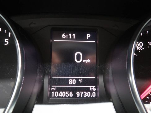 Used 2016 Volkswagen Passat 1.8T R-Line FWD image 15