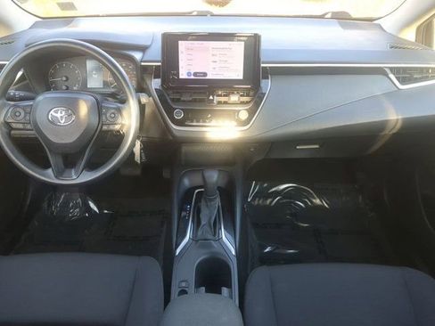 Used 2023 Toyota Corolla LE image 14