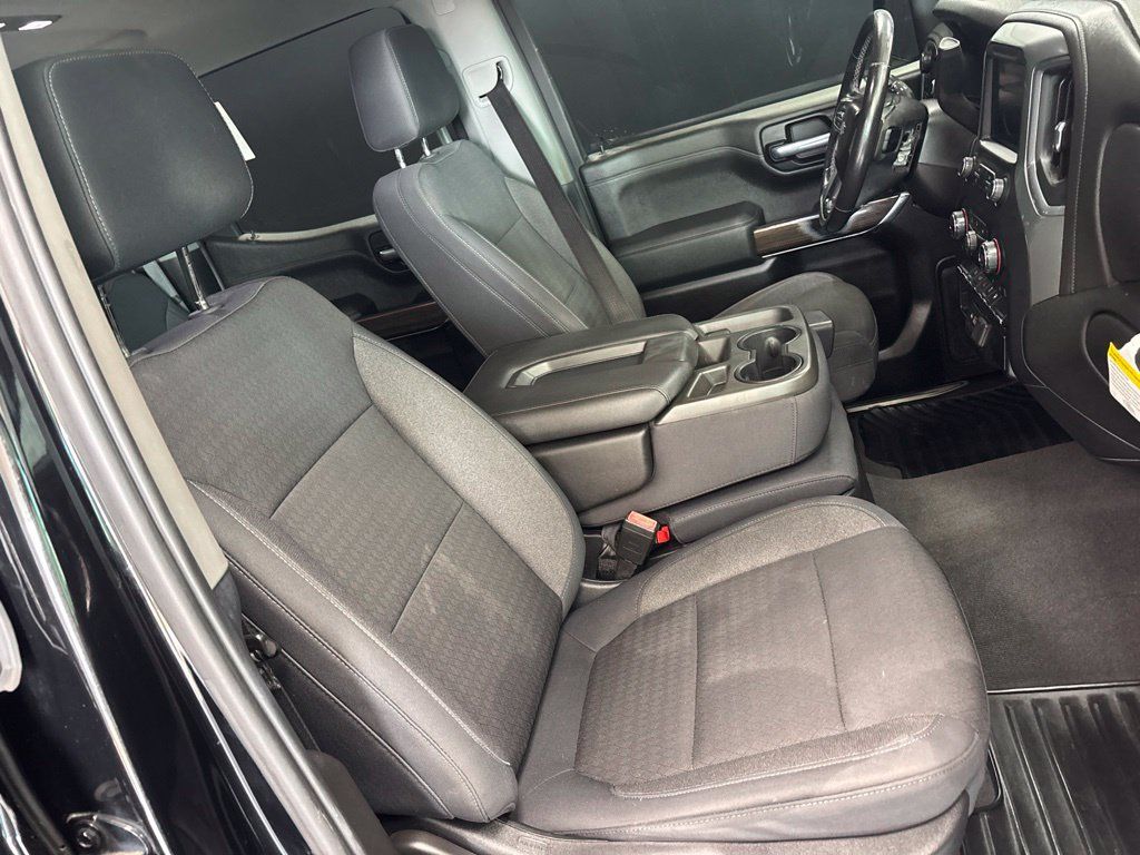 Used 2019 Chevrolet Silverado 1500 RST w/ All-Star Edition AWD/4WD image 14