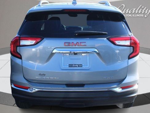 Certified 2024 GMC Terrain SLT image 5